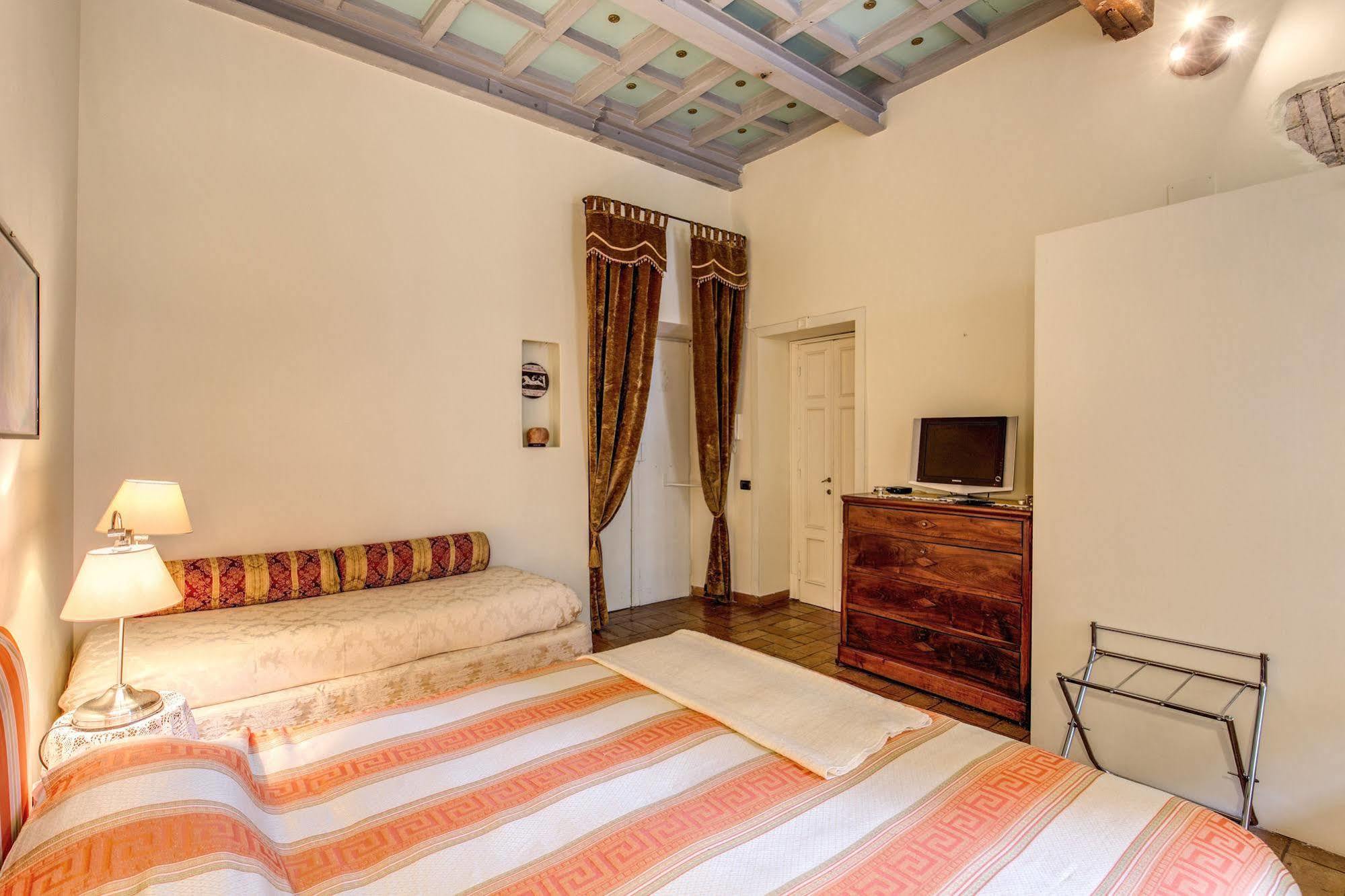 La Casa Del Capitano Pensión 2*